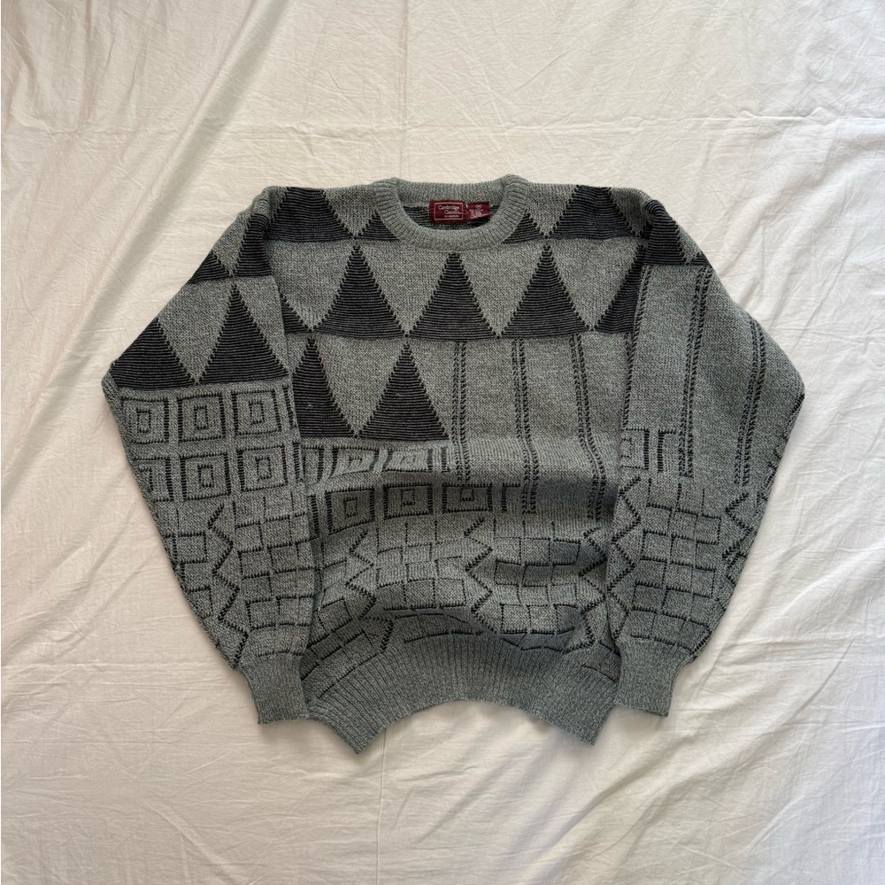 Vintage abstract geometric knit grey sweater Men’s M